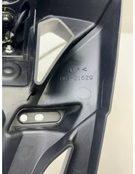 Support de plaque origine YAMAHA 530 TMAX 2017 - 2019 – BC3-21629-00