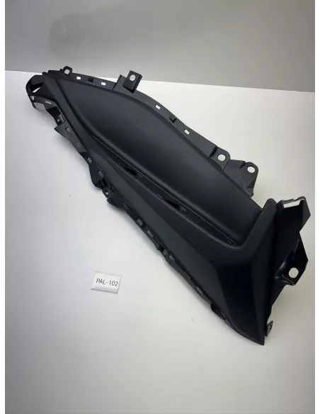 Demi marche pieds droit YAMAHA 125 X-MAX 2018 - 2023 – BL1-F7488-00