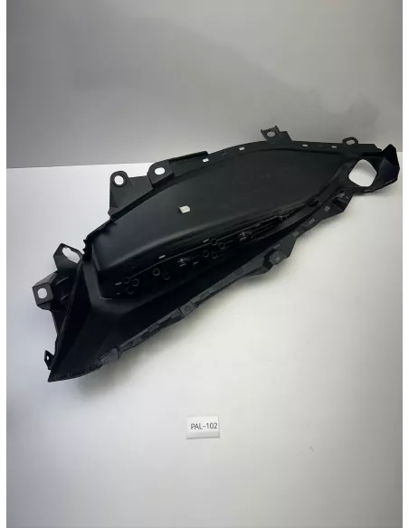 Demi marche pieds droit YAMAHA 125 X-MAX 2018 - 2023 – BL1-F7488-00