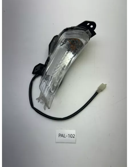 Clignotant avant gauche origine YAMAHA XMAX 125 2018 - 2022 – B74-H3310-00