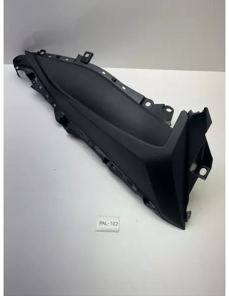 Demi marche pieds droit YAMAHA 125 X-MAX 2018 - 2023 – BL1-F7488-00