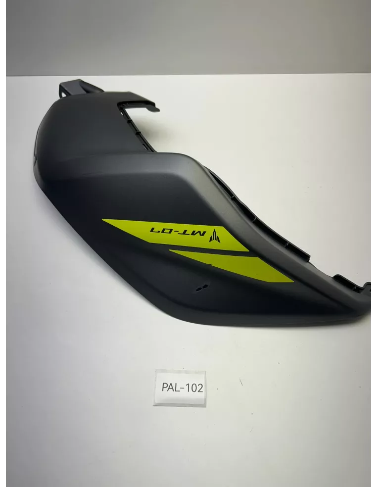 Couvre réservoir gauche origine YAMAHA MT 07 2018 - 2020 – B4C-24129-00