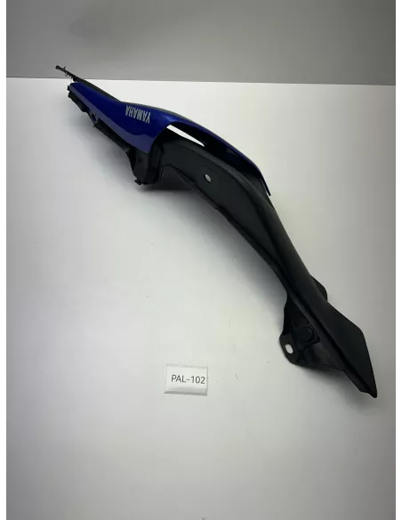 Coque arrière gauche origine bleue YAMAHA MT 07 2018 - 2024 – B4C-2171E-00