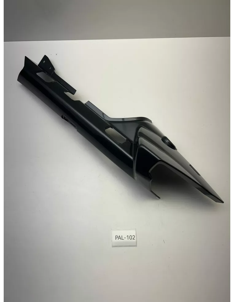 Coque arrière gauche origine YAMAHA MT 07 2018 - 2024 – B4C-2171E-00