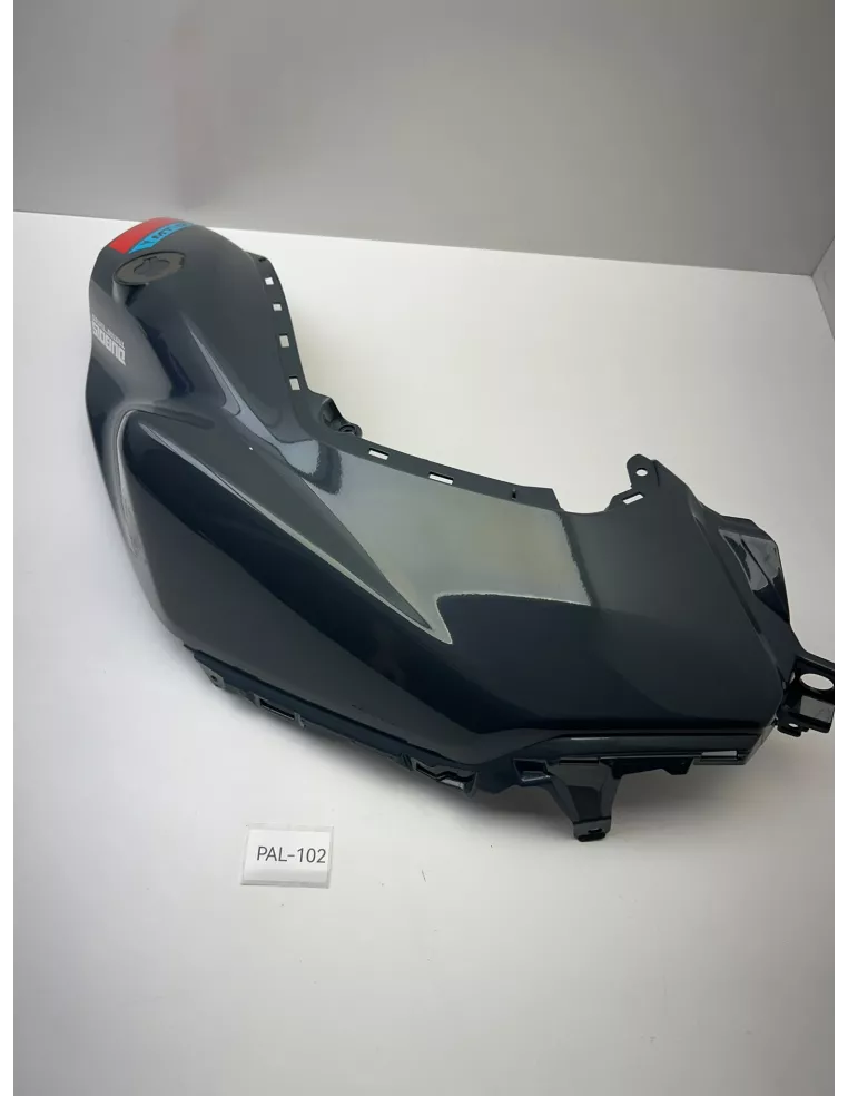 Couvre réservoir droit origine YAMAHA MT 07 2021 - 2024 – BAT-24139-00