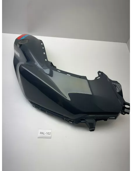 Couvre réservoir droit origine YAMAHA MT 07 2021 - 2024 – BAT-24139-00