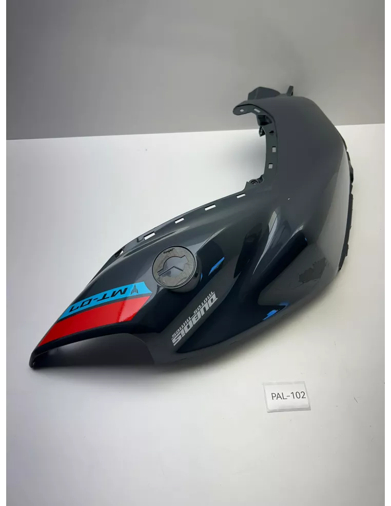 Couvre réservoir droit origine YAMAHA MT 07 2021 - 2024 – BAT-24139-00
