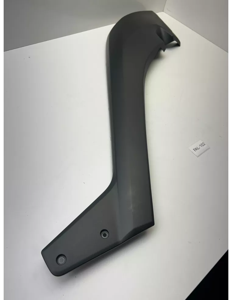 Cache latéral gauche origine YAMAHA TMAX 530 2017 - 2019 – BC3-21731-00