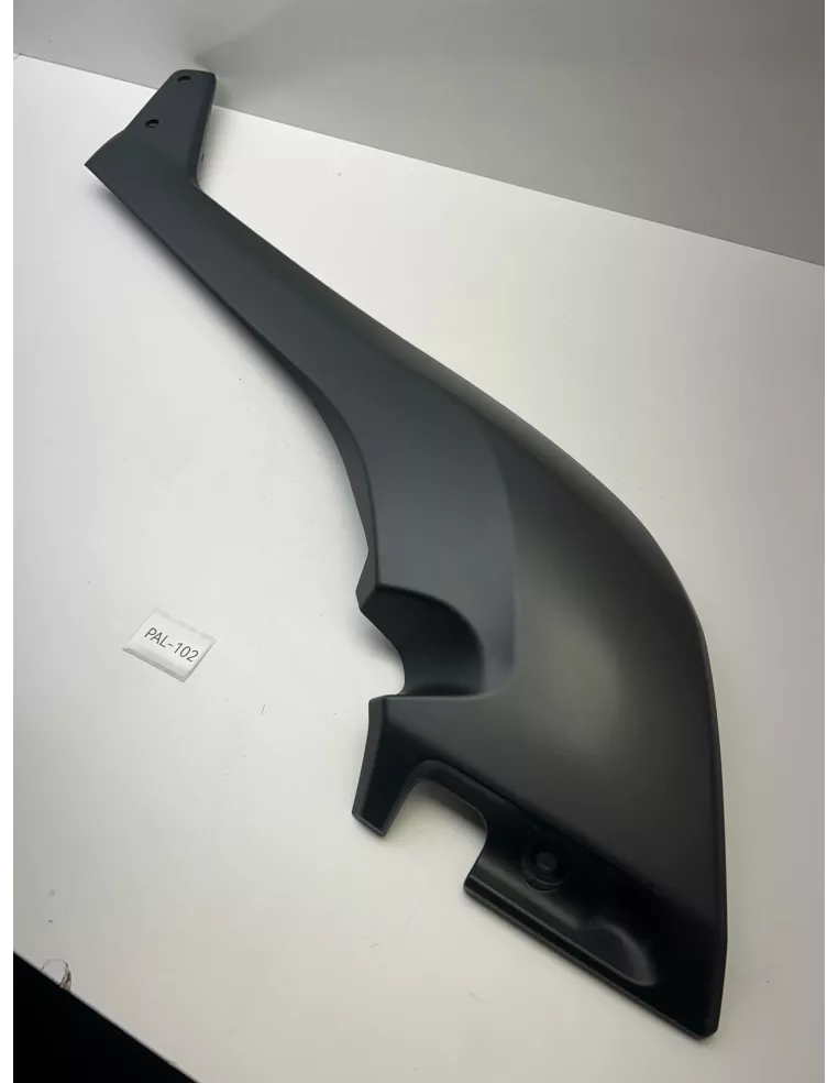 Cache latéral gauche origine YAMAHA TMAX 530 2017 - 2019 – BC3-21731-00