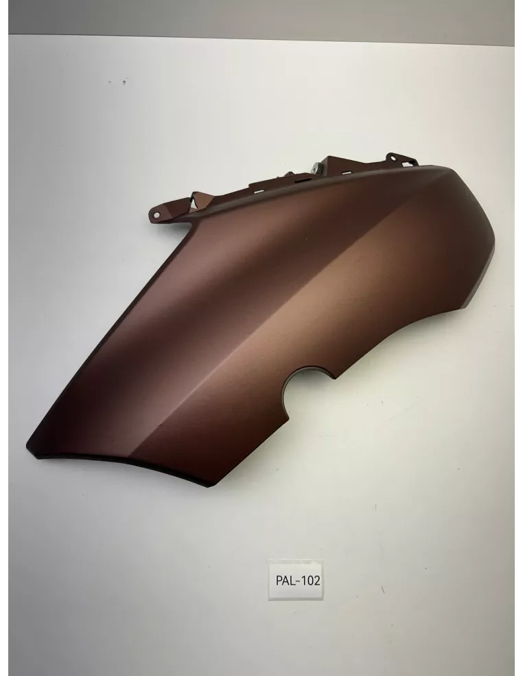 Carénage avant gauche origine YAMAHA XMAX 125 2018 - 2022 – BL1-F8351-00