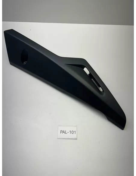 Flanc intérieur droit origineYAMAHA FZ8 N / S 2010 - 2015 – 59P-28395-00