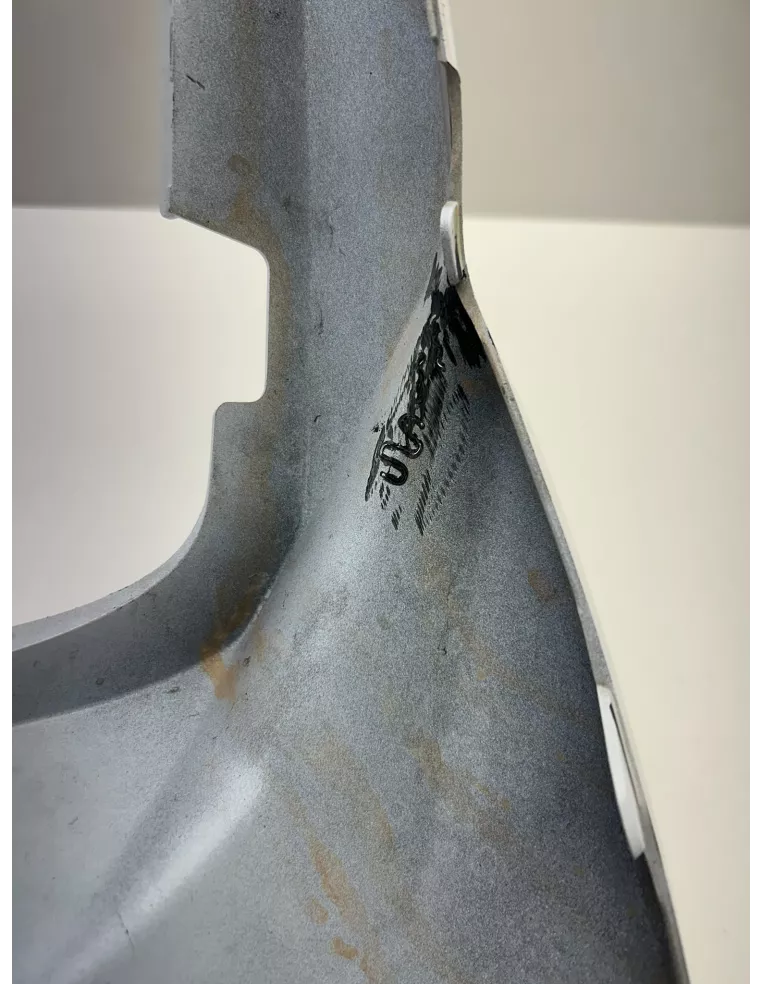 Coque arrière blanche origine SUZUKI GSR 750 2011 - 2014 – 47311-08J