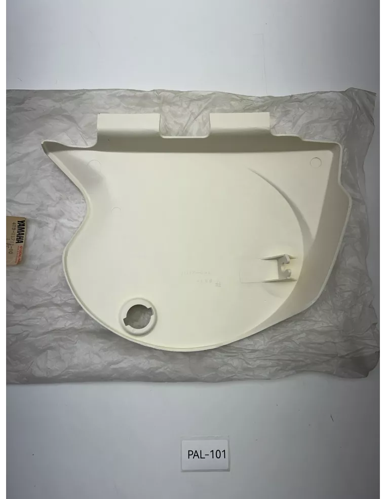 Cache latéral gauche origine blanc YAMAHA XT 500 1976 - 1979 – 4T9-21711-00