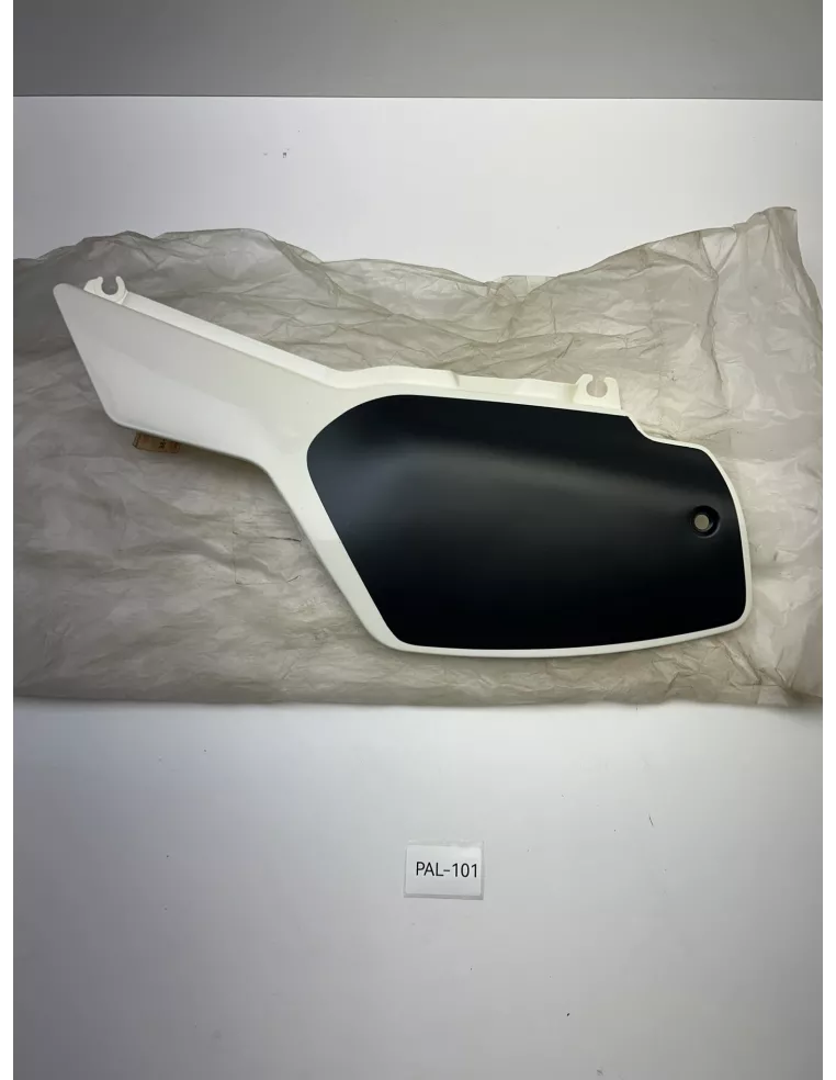 Carénage latéral arrière gauche origine YAMAHA DT 80 LC 1986 - 1986 – 34X-21711-00-98