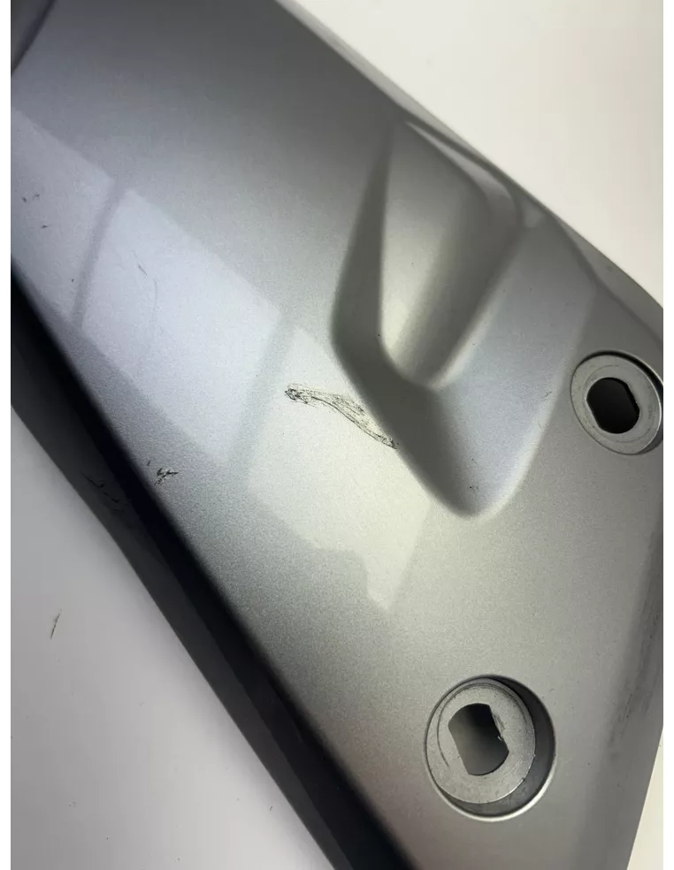 Cache latéral droit origine gris YAMAHA XMAX 125 2010 - 2013 – 37P-F1726-00