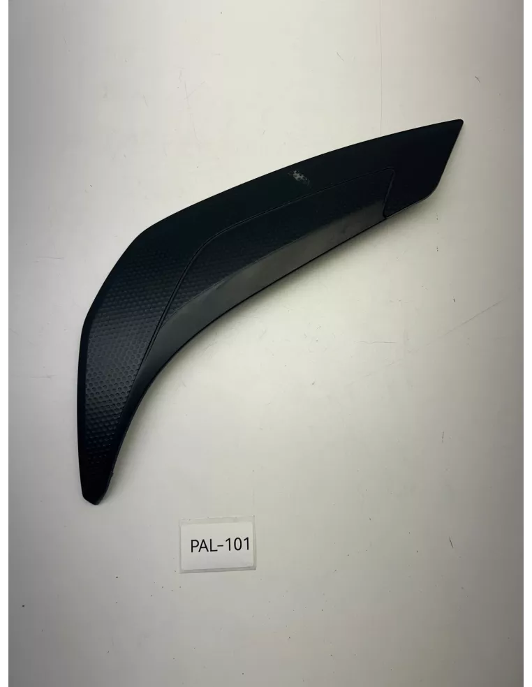 Cache de réservoir gauche origine YAMAHA FZ8 2011 - 2015 – 39P-24106-00
