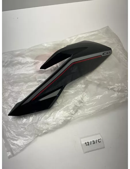 Flanc de carénage avant gauche origine HONDA CB 500 F 2016 - 2018 – 64400-MJW-DF0ZF