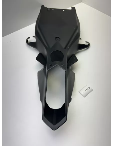 Passage de roue origine YAMAHA R1  2015 - 2026 – 2CR-21611-00