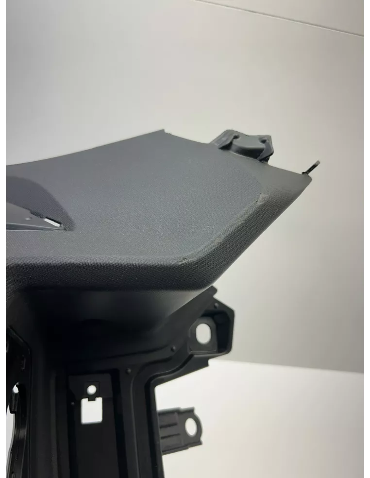 Plancher marche-pied gauche origine YAMAHA TRICITY 300 2019 - 2025 – BX9-F7481-00