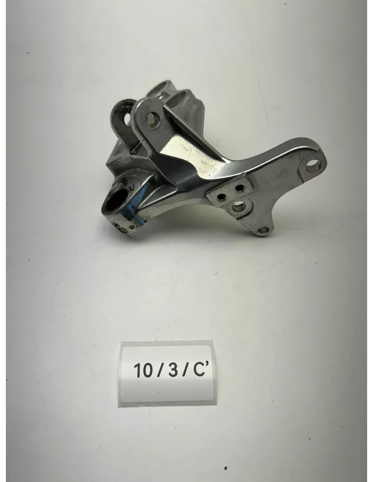 Platine de repose pieds avant droite origine YAMAHA VMAX 1700 2009 - 2016 – 2S3-27443-00