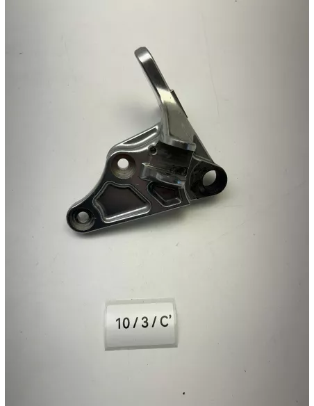 Platine de repose pieds avant droite origine YAMAHA VMAX 1700 2009 - 2016 – 2S3-27443-00