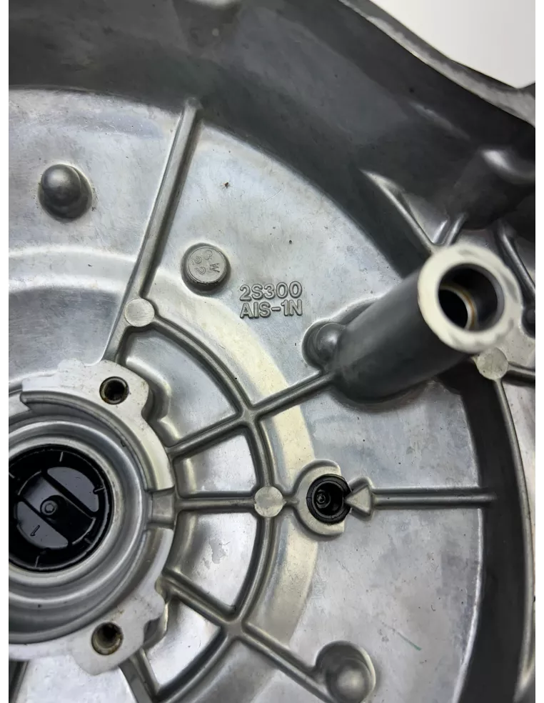 Carter d'alternateur origine YAMAHA VMAX 1700 2009 - 2020 – 2S3-15411-00
