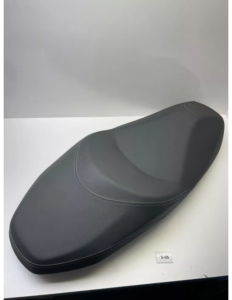 Selle biplace origine HONDA FORZA 125 2015 - 2017 – 77200-K40-F00