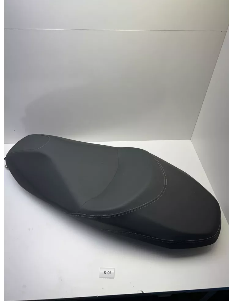 Selle biplace origine HONDA FORZA 125 2015 - 2017 – 77200-K40-F00
