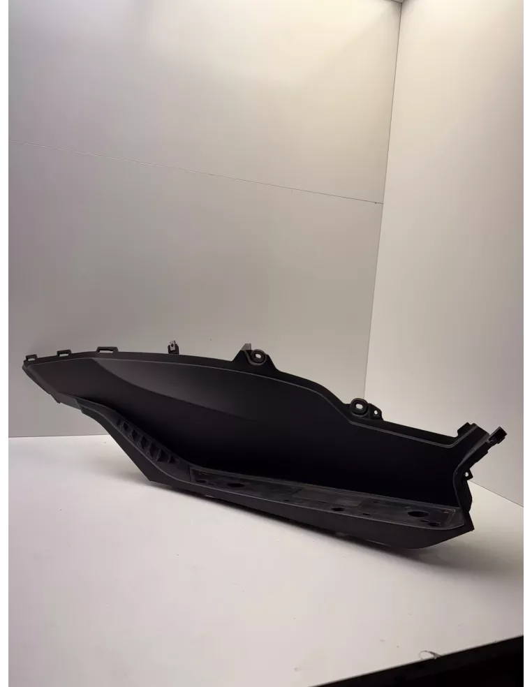 Marche pied droit origine HONDA FORZA 125 2015 - 2018 – 64311-K40-F000