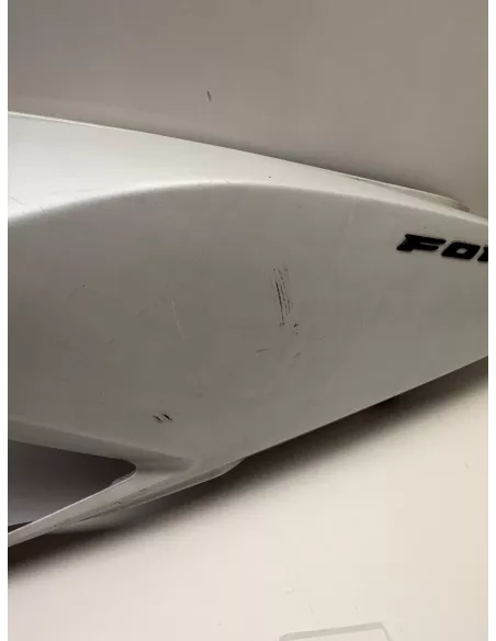 Flanc de selle gauche origine blanc HONDA FORZA 125 2015 - 2018 – 83600-K40-F000