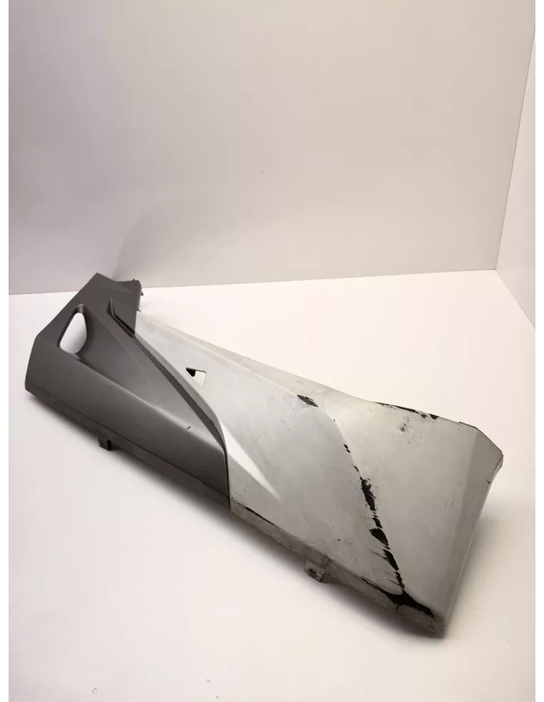 Carénage bas de caisse droit origine HONDA FORZA 125 2015 - 2018 – 64431-K40-F000