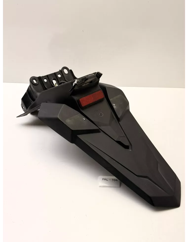 Bavette arrière origine HONDA FORZA 125 2015 - 2020 – 80101-K40-F00