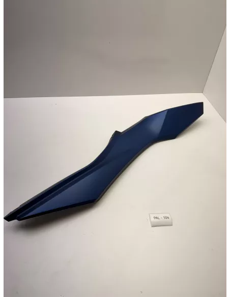 Cache latéral arrière droit origine bleu HONDA FORZA 125 2015 - 2018 – 83520-K40-F000