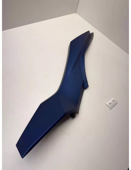 Cache latéral arrière droit origine bleu HONDA FORZA 125 2015 - 2018 – 83520-K40-F000
