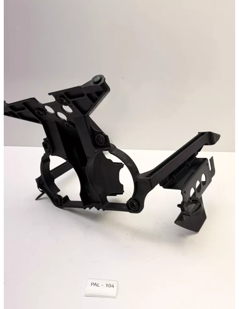Araignée de carénage avant origine YAMAHA TDM 900 2002 - 2014 – 5PS-28356-00