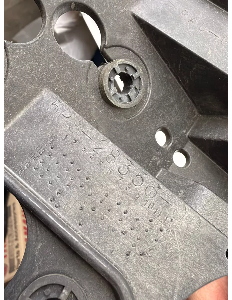 Araignée de carénage avant origine YAMAHA TDM 900 2002 - 2014 – 5PS-28356-00