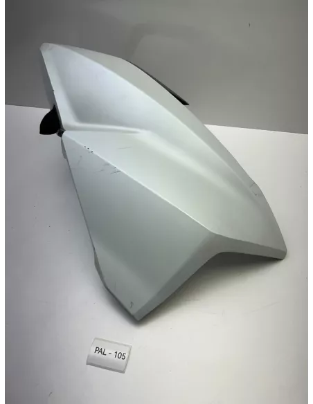 Flanc de carénage avant droite origine blanc HONDA FORZA 125 2015 - 2018 – 64501-K40-F000
