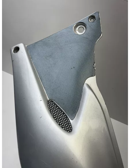Flanc de selle gauche origine gris APRILIA PEGASO 650 1997 - 2004 – DIS.12870