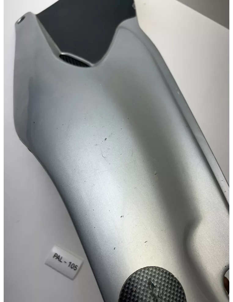 Flanc de selle gauche origine gris APRILIA PEGASO 650 1997 - 2004 – DIS.12870