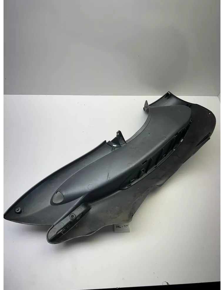 Marche pied gauche origine PIAGGIO 125 Beverly 2007 - 2008 – CM014203000C