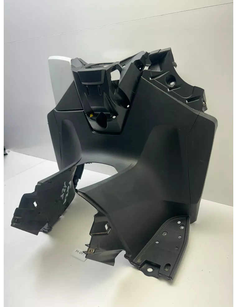 Tablier avant intérieur origine HONDA FORZA 125 2015 - 2018 – 81130-K40-F300