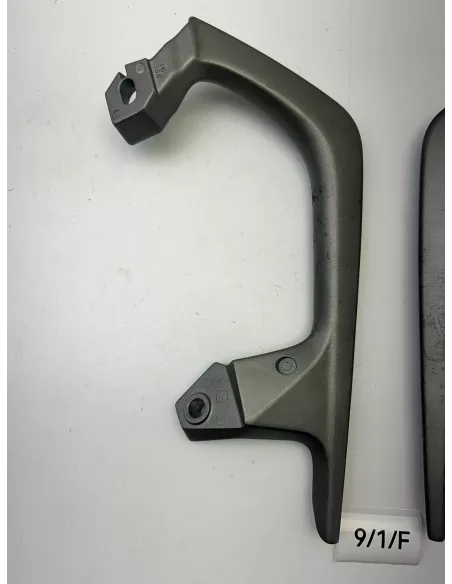 Poignée passager droite et gauche origine YAMAHA TRACER 900 2018 - 2020 – B5C-2474A-00 /  B5C-2474W-00