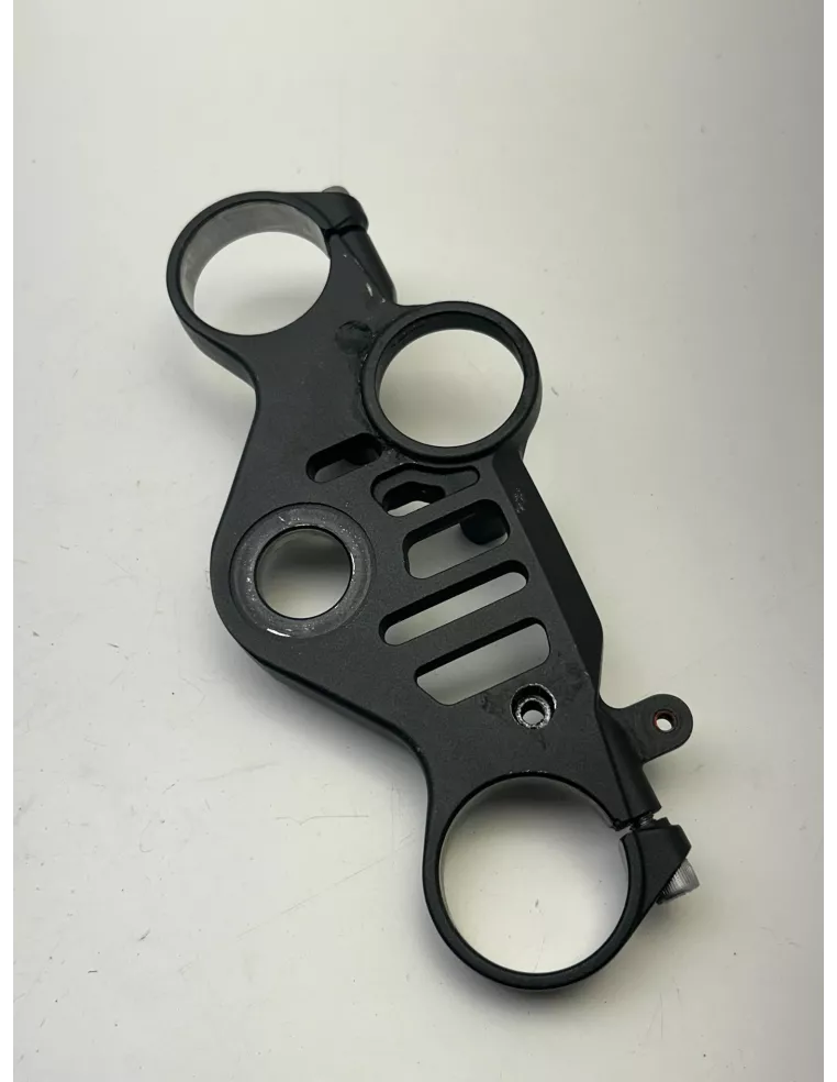Té de fourche supérieur origine YAMAHA R1 2015 - 2026 – 2CR-23435-01