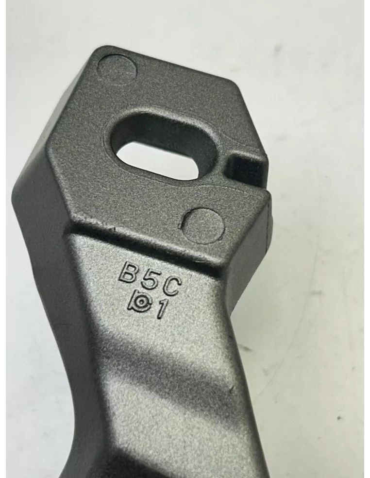 Poignée passager droite et gauche origine YAMAHA TRACER 900 2018 - 2020 – B5C-2474A-00 /  B5C-2474W-00