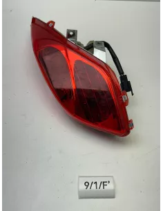 Bloc feu arrière et clignotant arrière gauche origine YAMAHA XMAX 125 2010 - 2013 – 37P-H4710-01