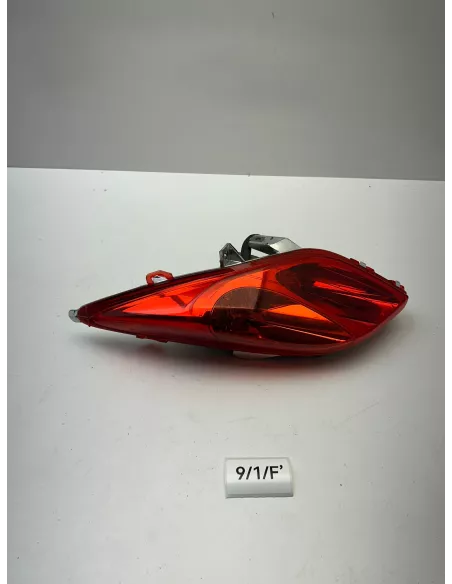 Bloc feu arrière et clignotant arrière gauche origine YAMAHA XMAX 125 2010 - 2013 – 37P-H4710-01