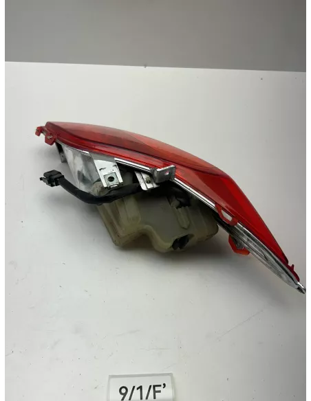Bloc feu arrière et clignotant arrière gauche origine YAMAHA XMAX 125 2010 - 2013 – 37P-H4710-01