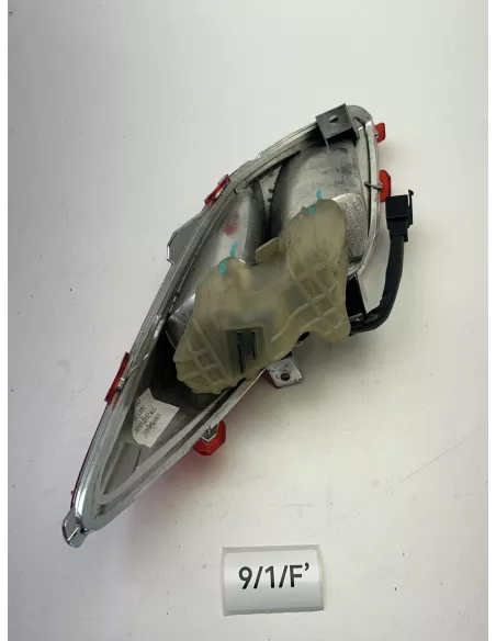 Bloc feu arrière et clignotant arrière gauche origine YAMAHA XMAX 125 2010 - 2013 – 37P-H4710-01