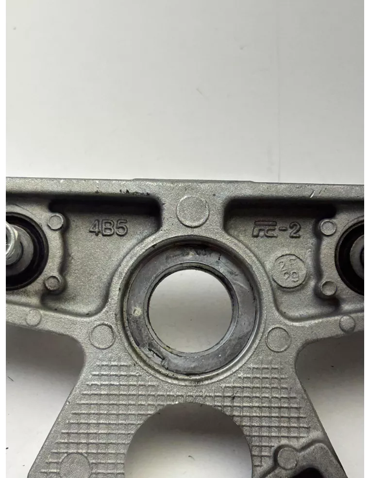 Té de fourche supérieur origine YAMAHA TMAX 500 2008 - 2011 – 4B5-Y2343-00