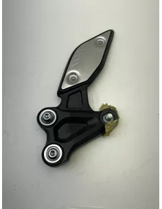 Platine de repose pied avant gauche YAMAHA FZ8 2011 - 2015 – 39P-27442-00